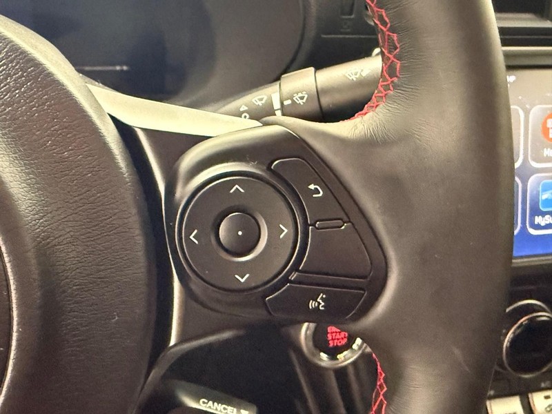 Subaru BRZ Vehicle Image 14