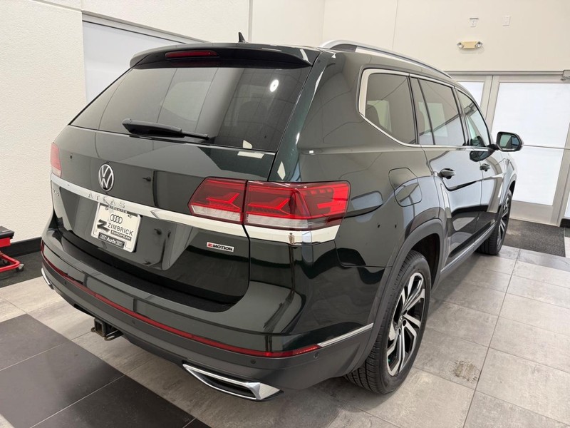 Volkswagen Atlas Vehicle Image 2