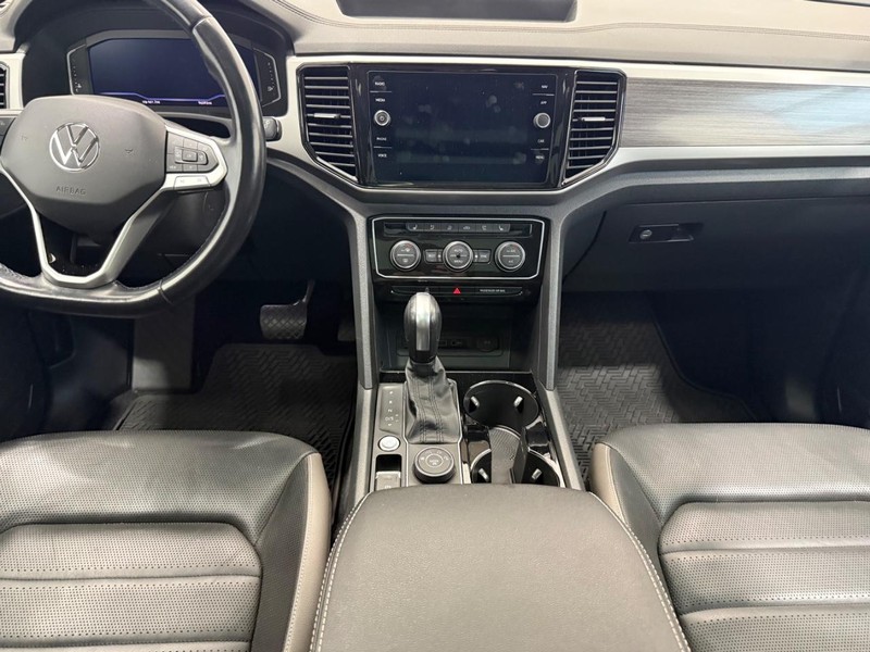 Volkswagen Atlas Vehicle Image 9