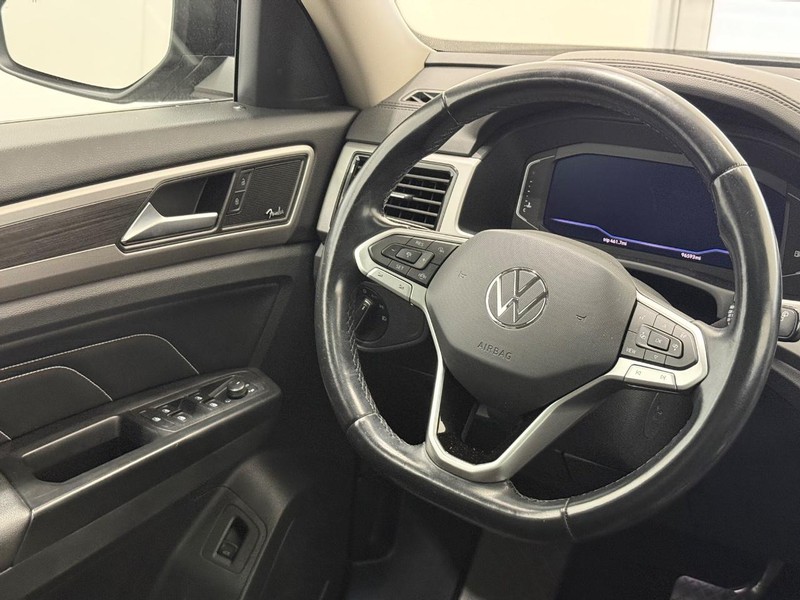 Volkswagen Atlas Vehicle Image 12