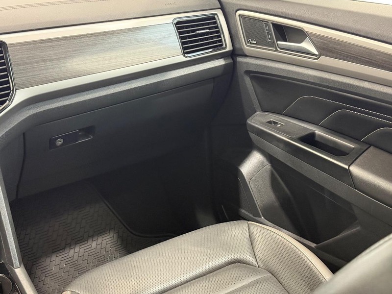 Volkswagen Atlas Vehicle Image 13