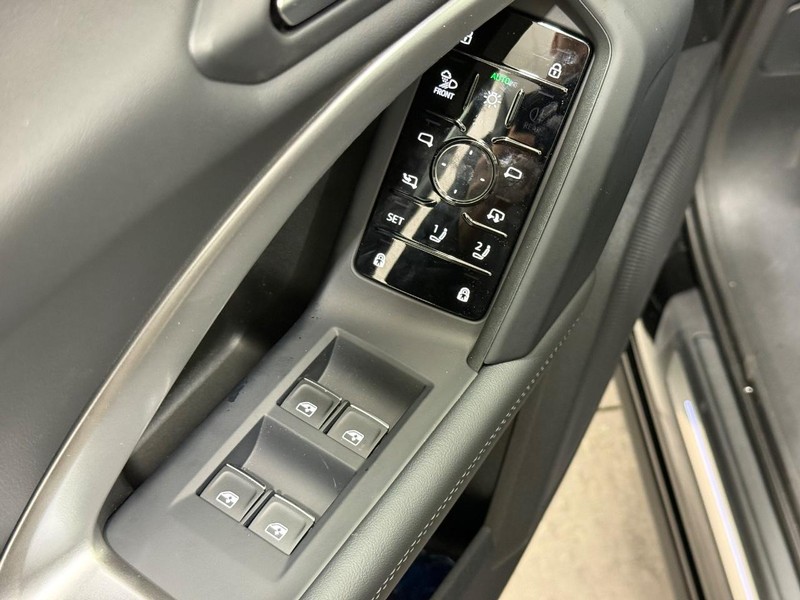 Audi Q5 Sportback Vehicle Image 14