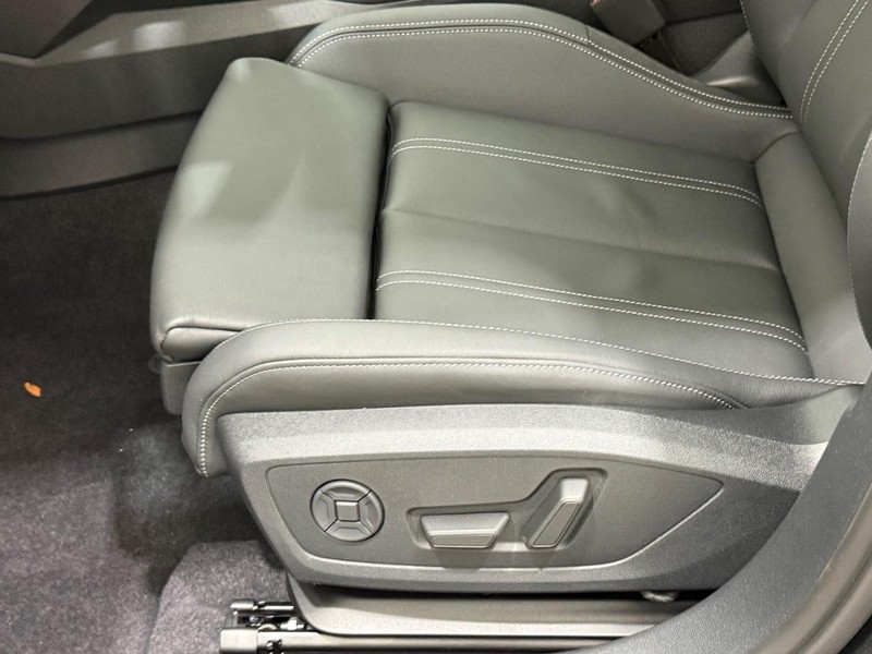 Audi A3 Vehicle Image 16