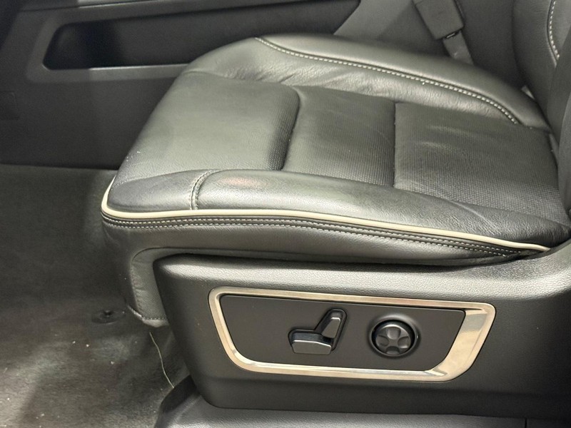 Ram 1500 Vehicle Image 21