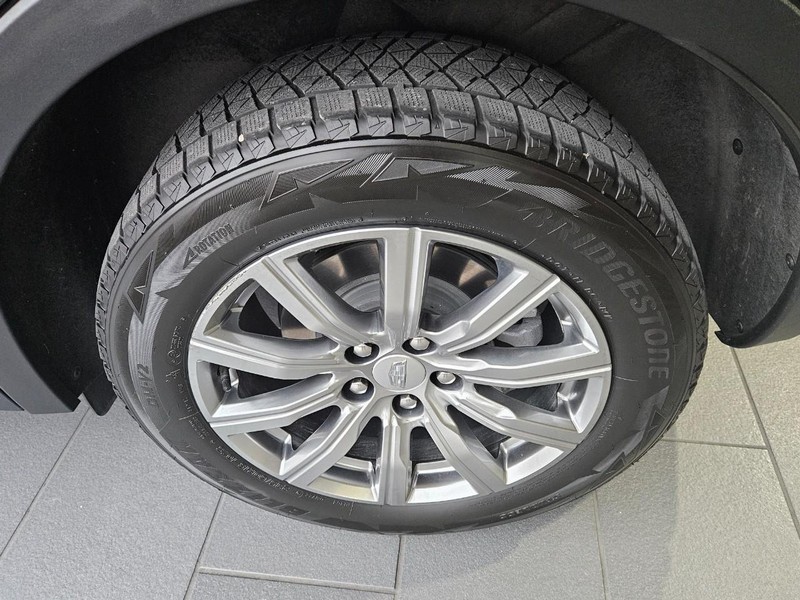 Cadillac XT4 Vehicle Full-screen Gallery Image 6