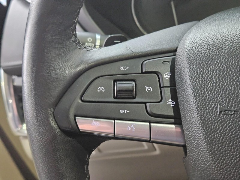 Cadillac XT4 Vehicle Full-screen Gallery Image 15