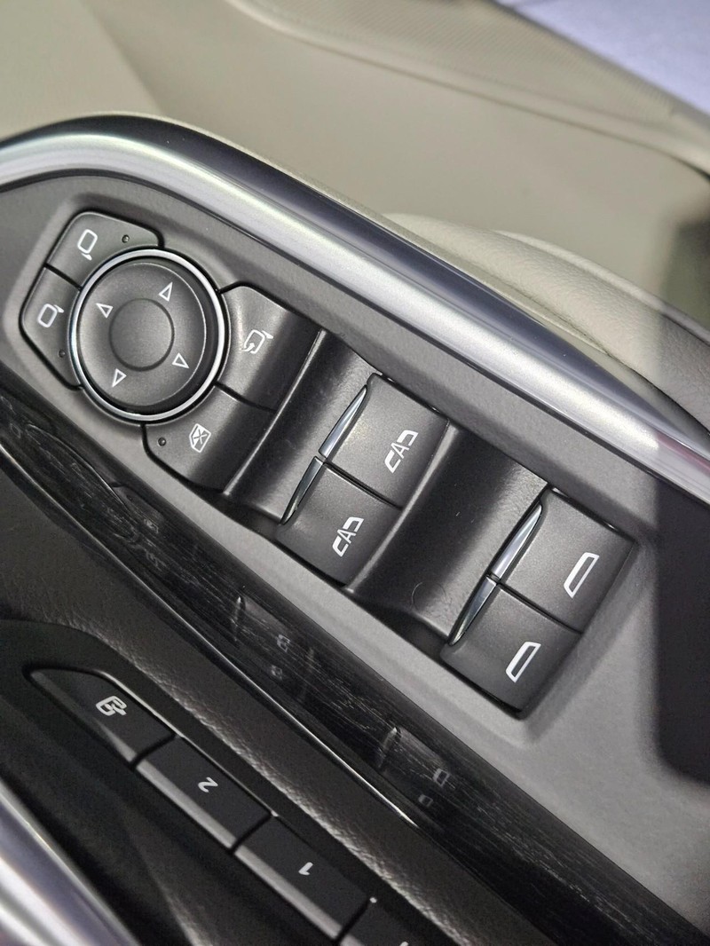 Cadillac XT4 Vehicle Full-screen Gallery Image 20