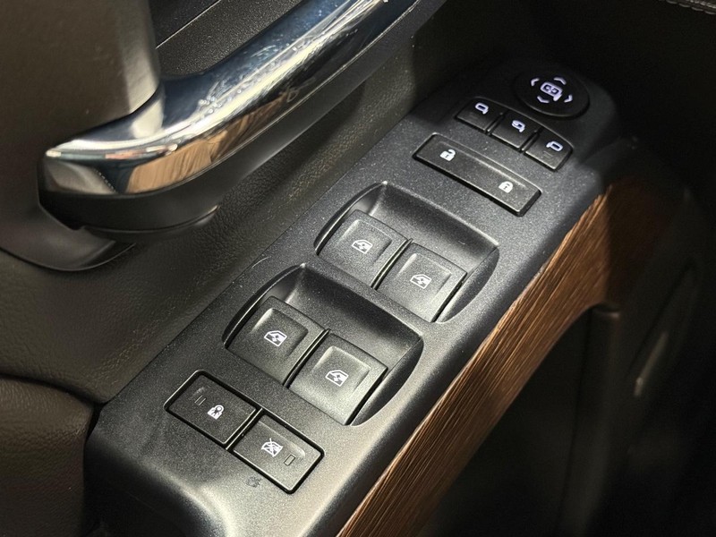 GMC Sierra 1500 Vehicle Full-screen Gallery Image 20