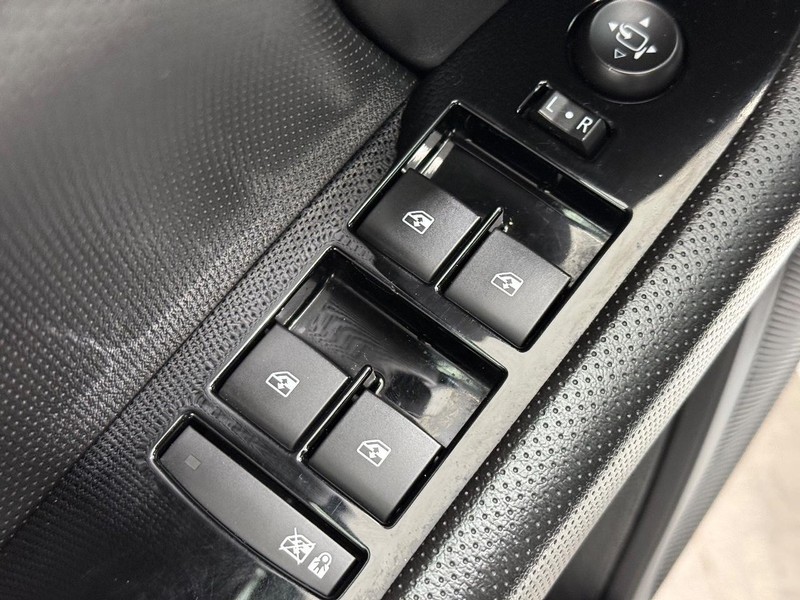 Cadillac XTS Vehicle Full-screen Gallery Image 20