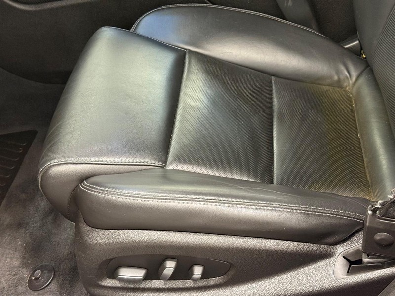 Cadillac XTS Vehicle Full-screen Gallery Image 21