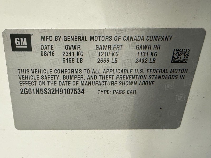 Cadillac XTS Vehicle Full-screen Gallery Image 22