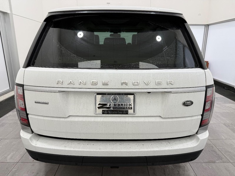 Land Rover Range Rover Vehicle Full-screen Gallery Image 3