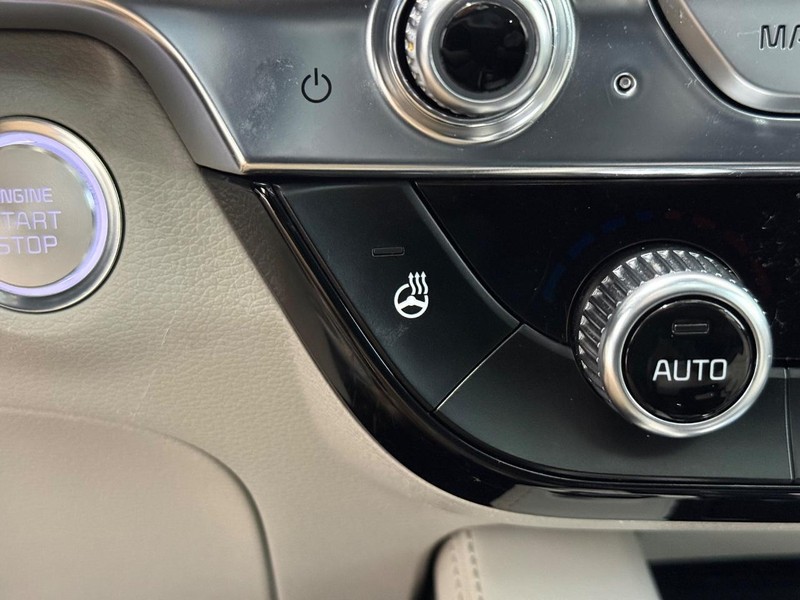 Kia Telluride Vehicle Full-screen Gallery Image 20