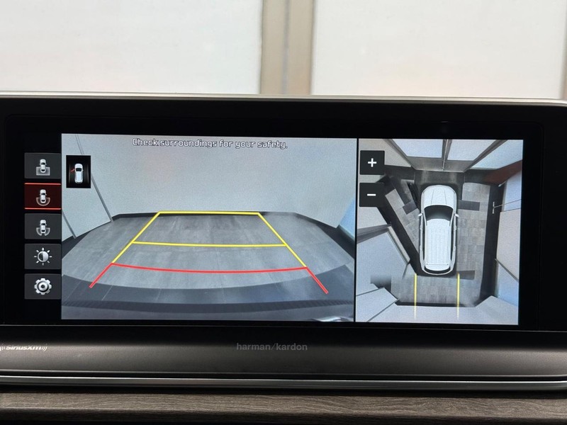 Kia Telluride Vehicle Full-screen Gallery Image 21