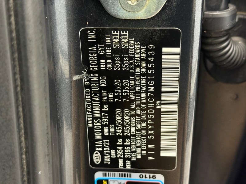 Kia Telluride Vehicle Full-screen Gallery Image 25