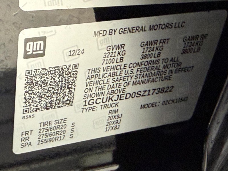 Chevrolet Silverado 1500 Vehicle Full-screen Gallery Image 22