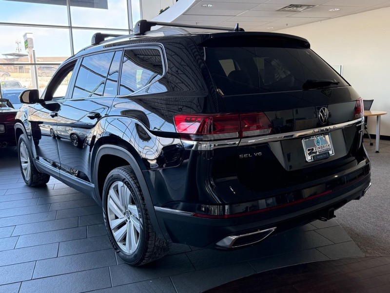 Volkswagen Atlas Vehicle Full-screen Gallery Image 5