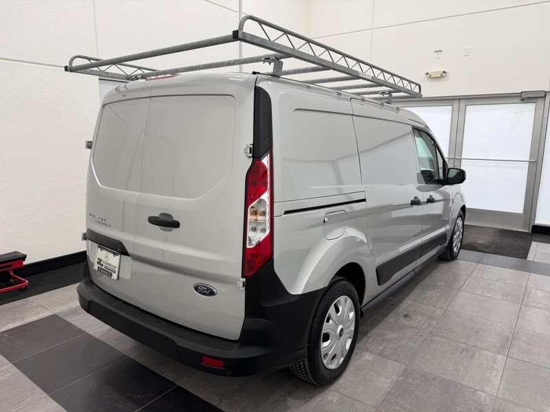 Ford Transit Connect Van Vehicle Full-screen Gallery Image 2