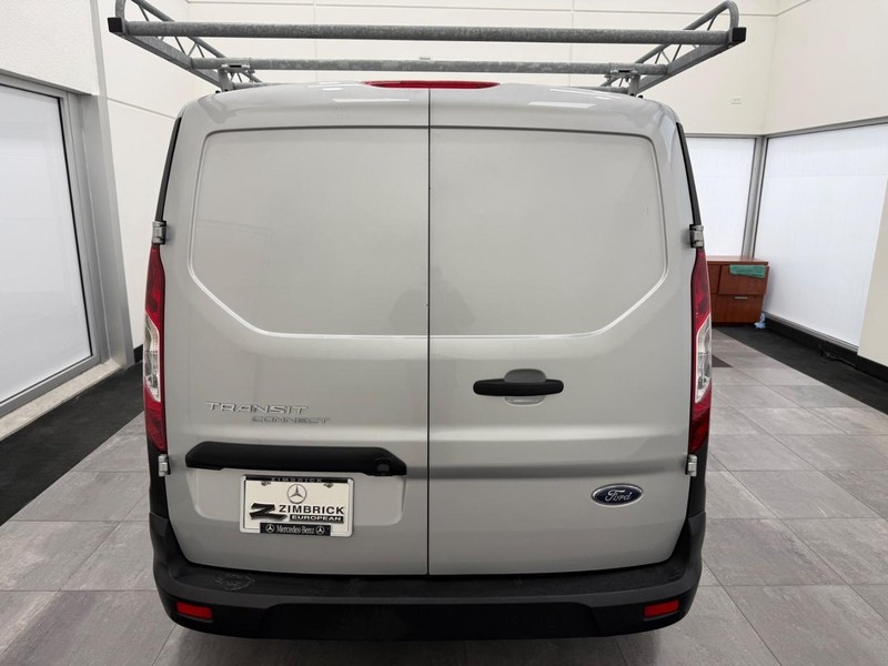 Ford Transit Connect Van Vehicle Full-screen Gallery Image 3