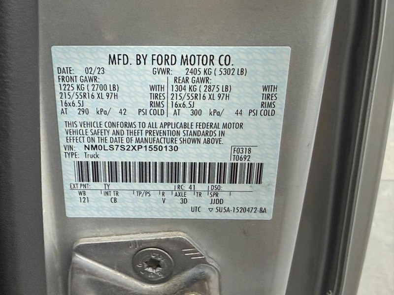 Ford Transit Connect Van Vehicle Full-screen Gallery Image 23