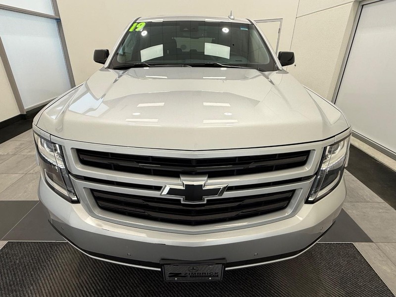 Chevrolet Tahoe Vehicle Full-screen Gallery Image 7