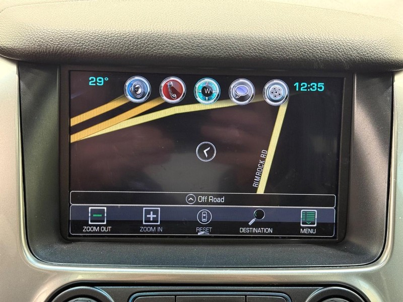 Chevrolet Tahoe Vehicle Full-screen Gallery Image 18