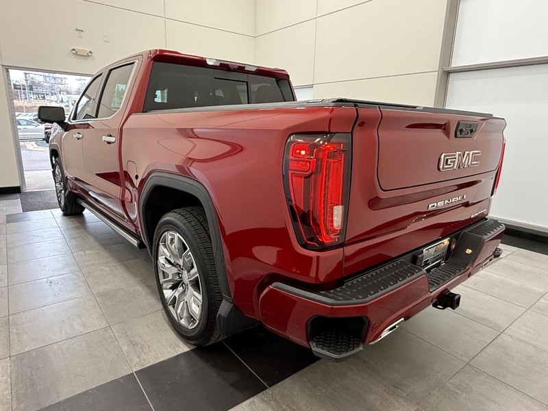 GMC Sierra 1500 Vehicle Full-screen Gallery Image 04