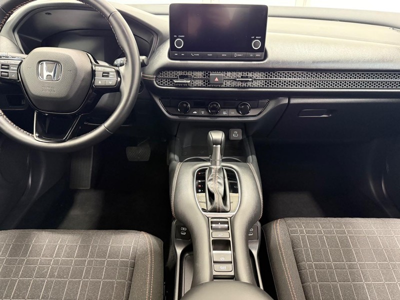 Honda HR-V Vehicle Full-screen Gallery Image 09