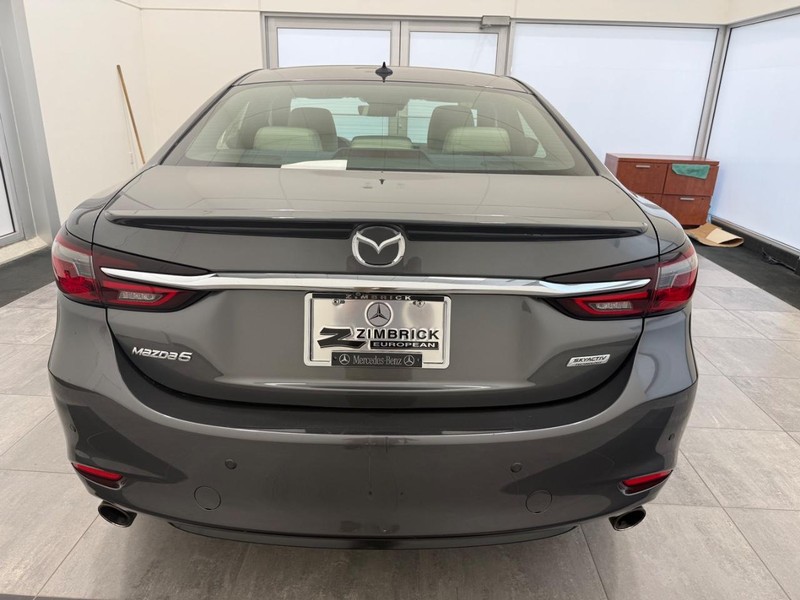 Mazda Mazda6 Vehicle Full-screen Gallery Image 3