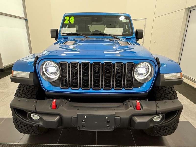 Jeep Wrangler Vehicle Full-screen Gallery Image 07