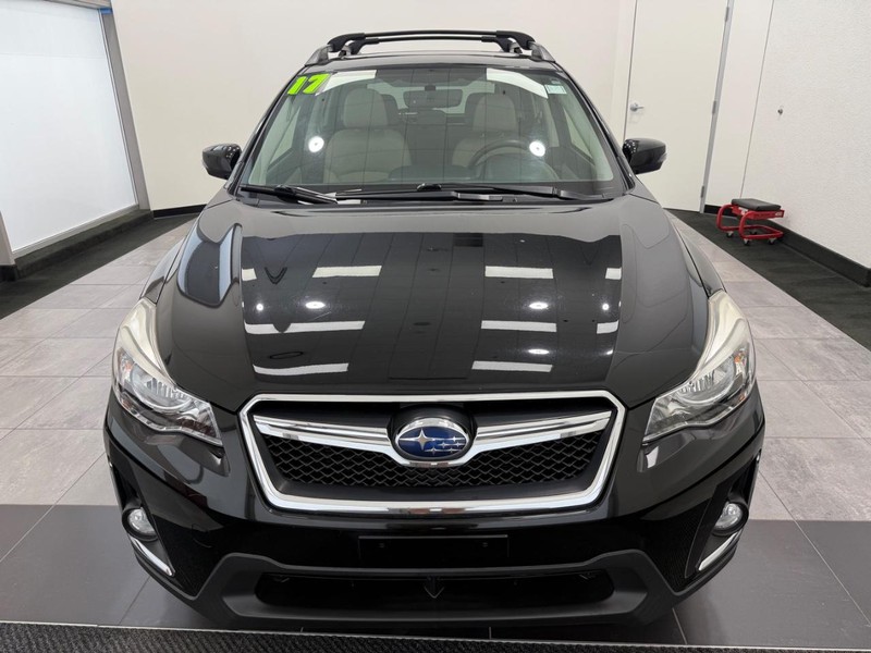 Subaru Crosstrek Vehicle Full-screen Gallery Image 7