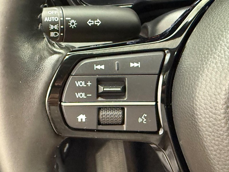 Honda CR-V Vehicle Full-screen Gallery Image 15