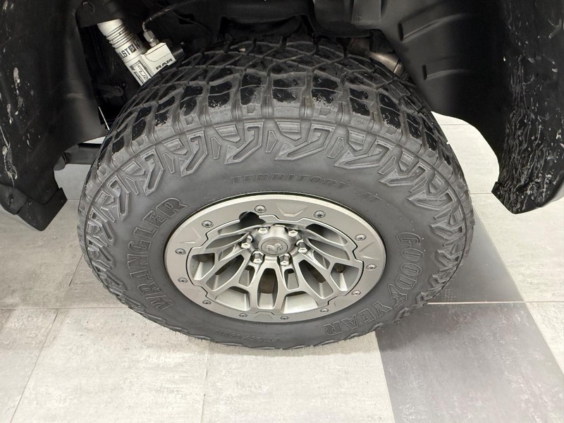Ram 1500 Vehicle Full-screen Gallery Image 5