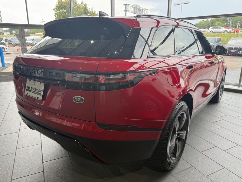 Land Rover Range Rover Velar Vehicle Full-screen Gallery Image 2