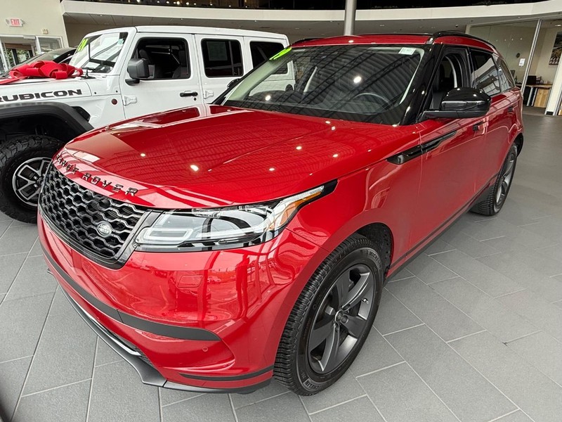 Land Rover Range Rover Velar Vehicle Full-screen Gallery Image 7