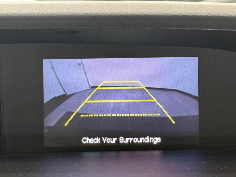 Honda Civic Sedan Vehicle Full-screen Gallery Image 16