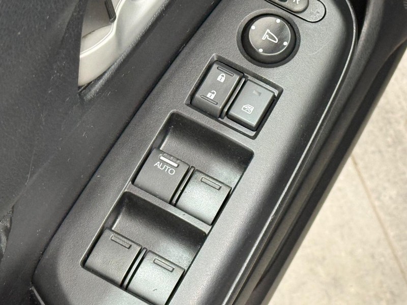 Honda Civic Sedan Vehicle Full-screen Gallery Image 18