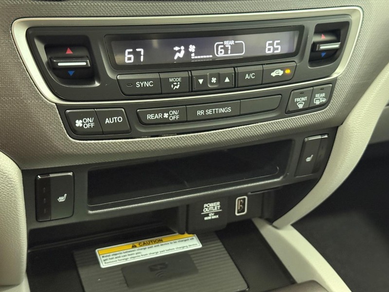 Honda Ridgeline Vehicle Full-screen Gallery Image 18