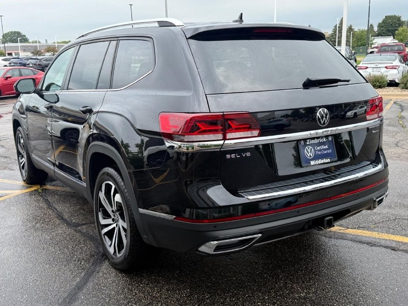 Volkswagen Atlas Vehicle Full-screen Gallery Image 6