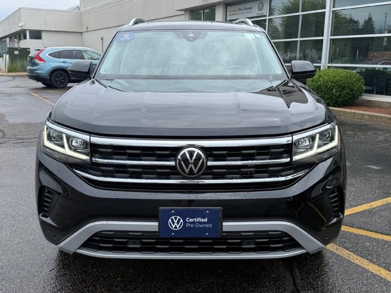 Volkswagen Atlas Vehicle Full-screen Gallery Image 9