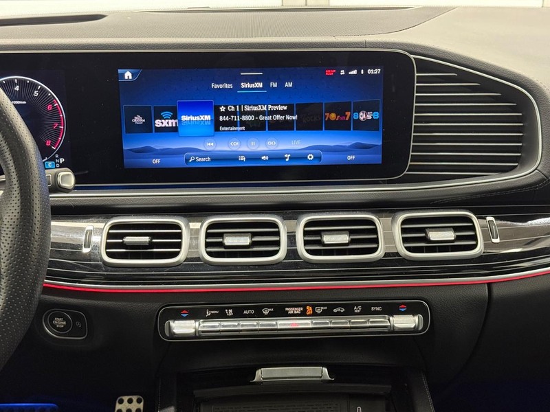 Mercedes-Benz GLS Vehicle Image 11