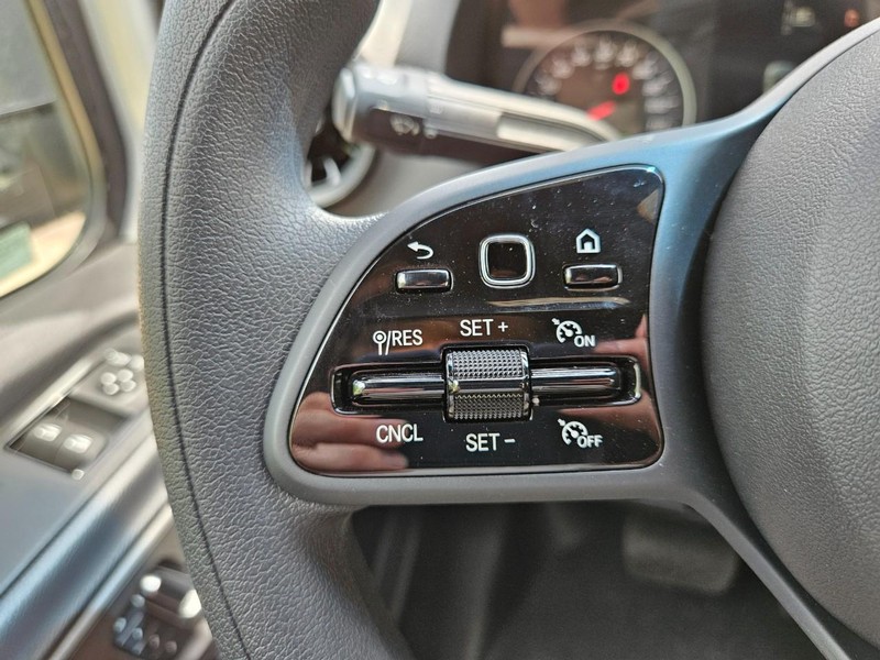 Mercedes-Benz Sprinter Van Vehicle Image 11