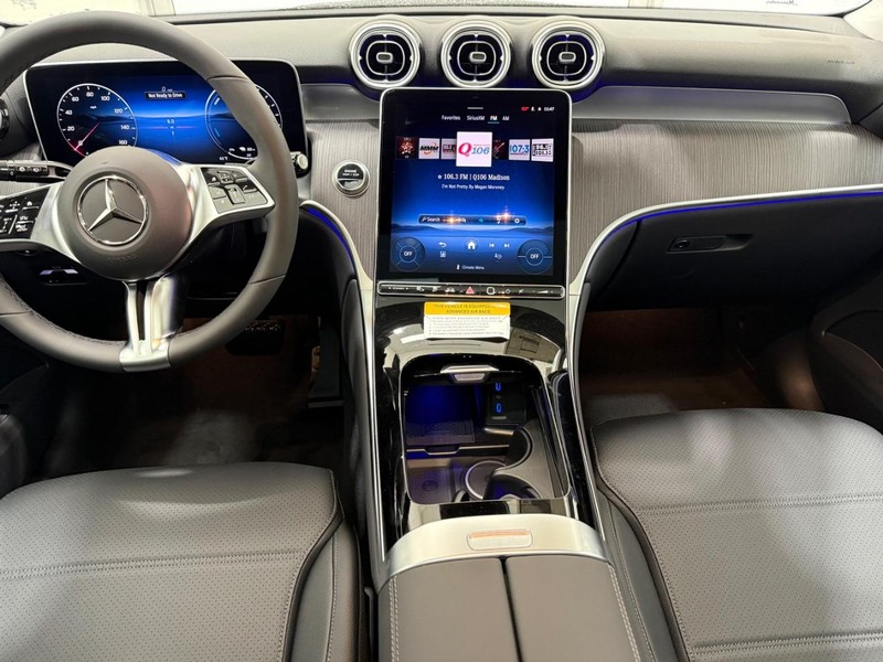 Mercedes-Benz GLC Vehicle Image 6