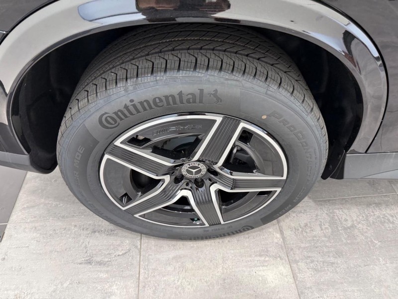 Mercedes-Benz GLC Vehicle Image 3