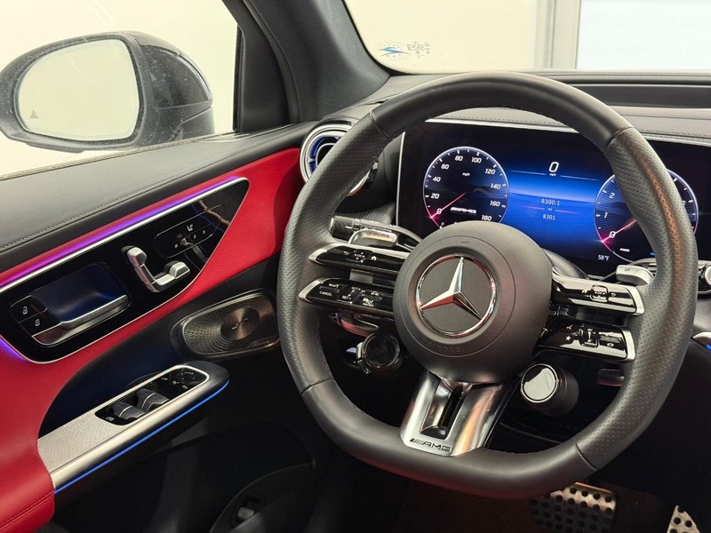 Mercedes-Benz GLC Vehicle Image 7