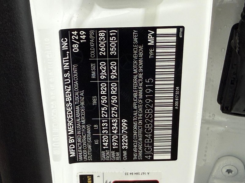 Mercedes-Benz GLE Vehicle Image 18