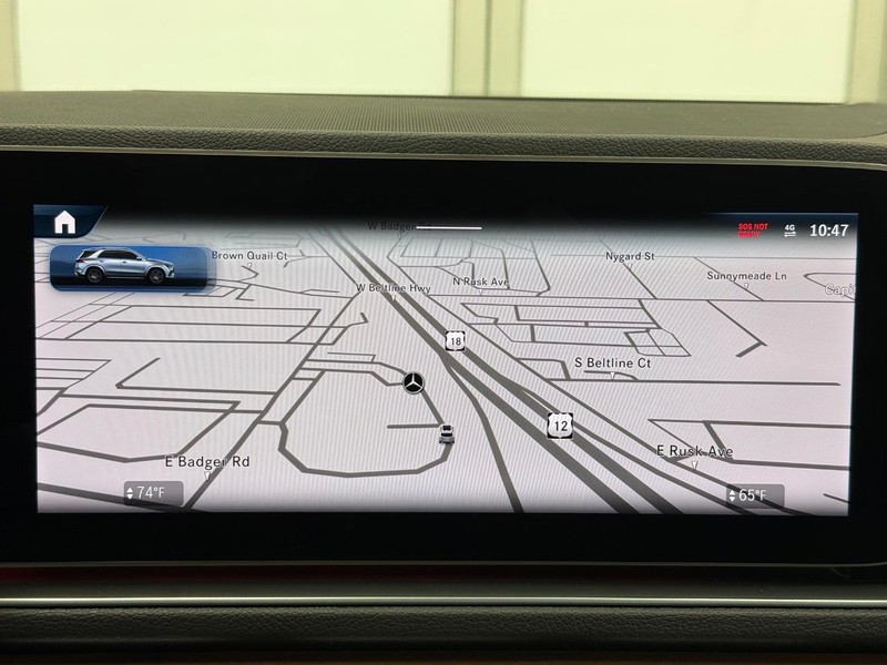 Mercedes-Benz GLE Vehicle Image 15