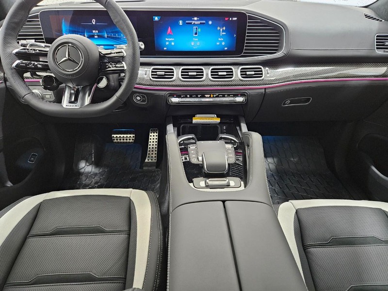 Mercedes-Benz GLE Vehicle Image 6