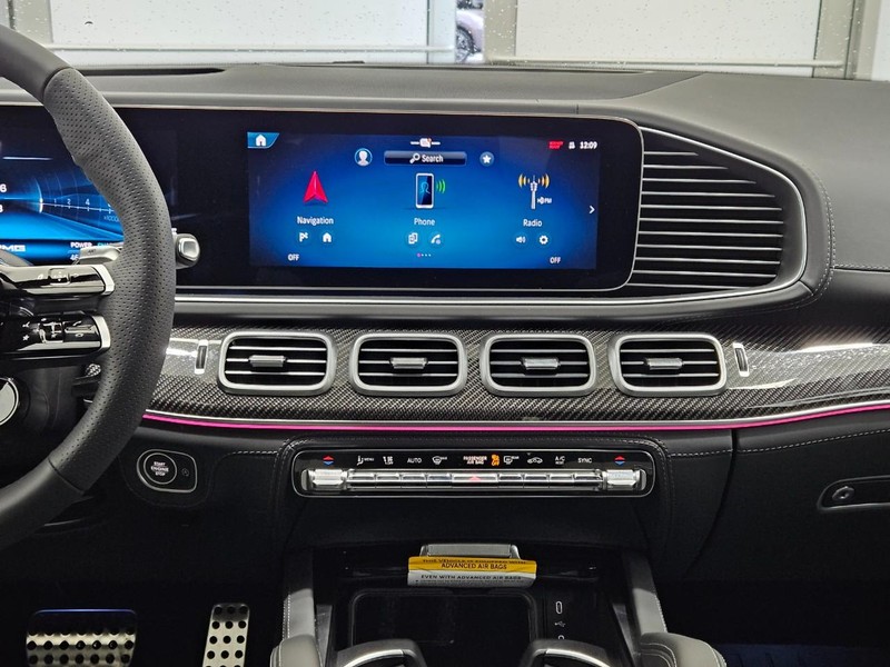 Mercedes-Benz GLE Vehicle Image 7