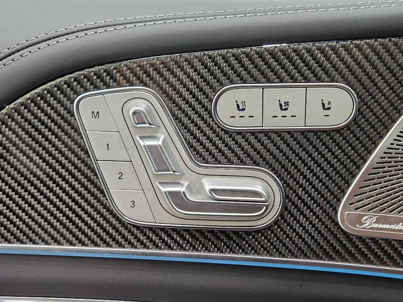Mercedes-Benz GLE Vehicle Image 10